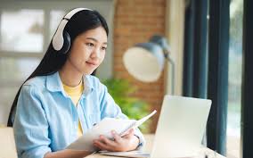 The Growth of Specialized Master’s Programs in E-Learning